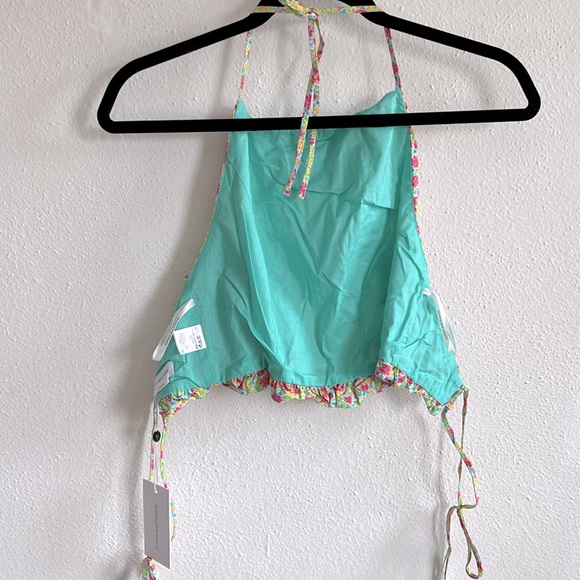 Lovers + Friends Kian Crop Top in Millie Floral Multi - Picture 6 of 6